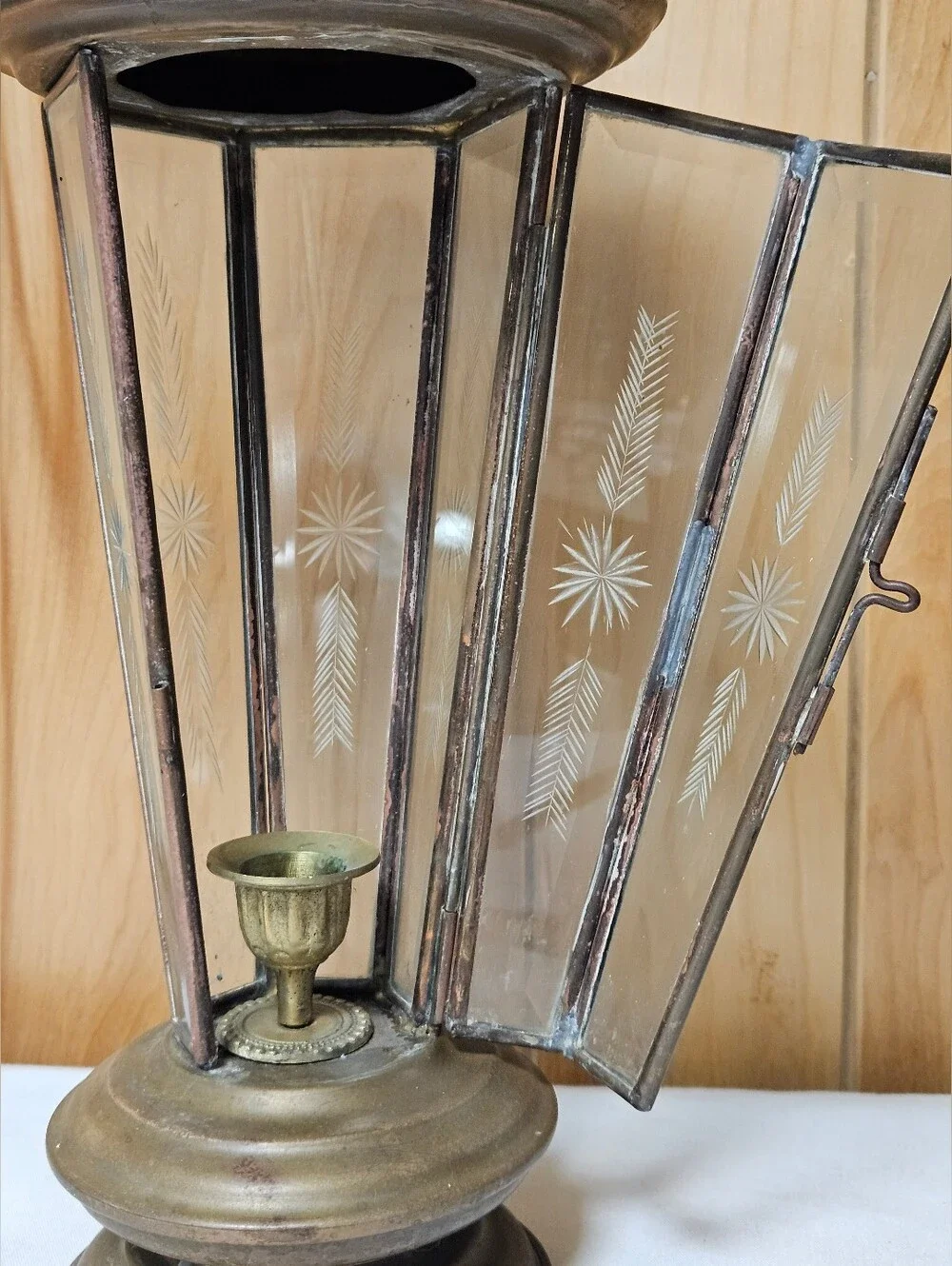 Vtg Turkish Brass Paneled Elegant Etched Glass Candle Lantern Lighting 18.5